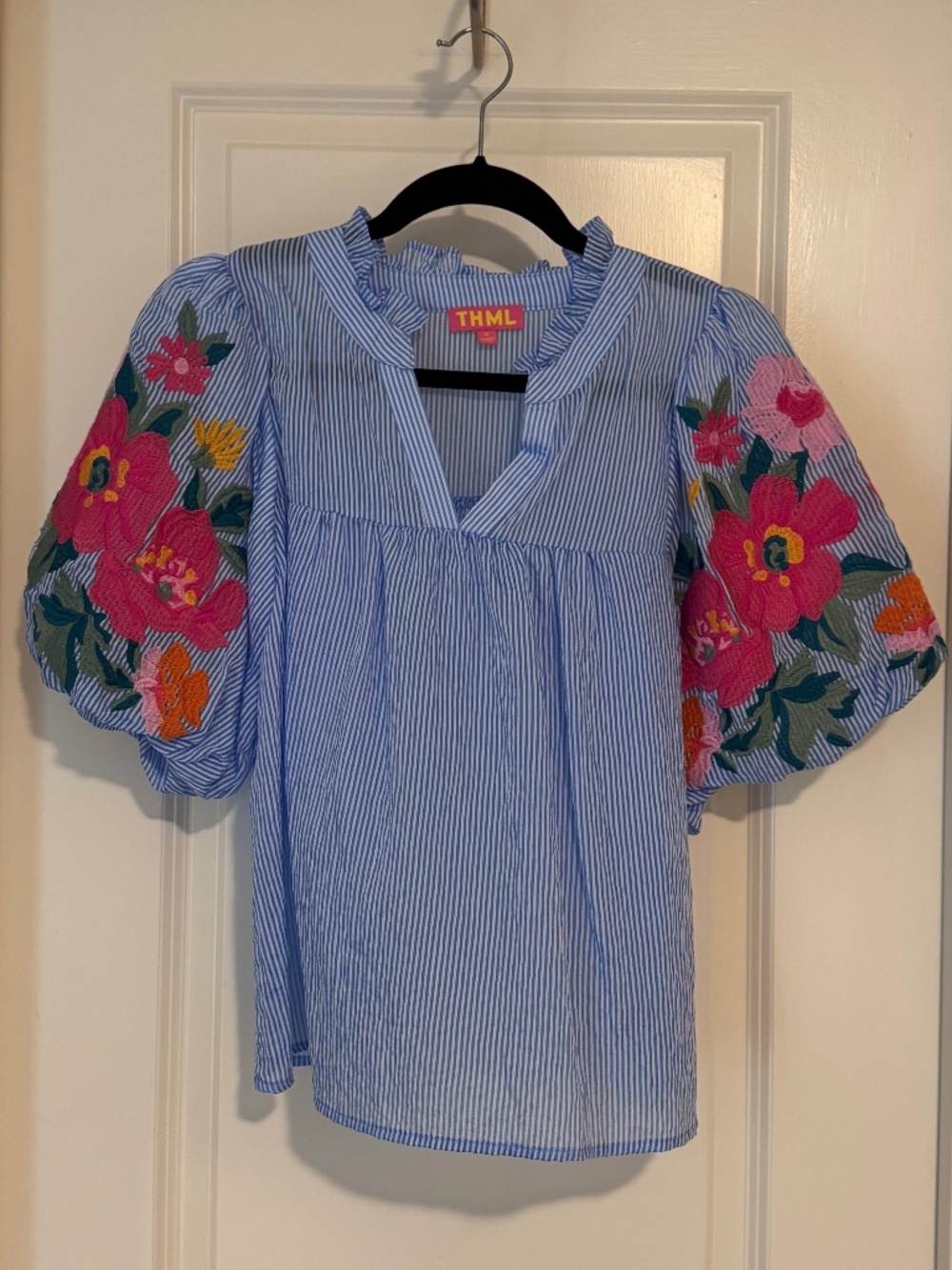 THML puff sleeve blouse